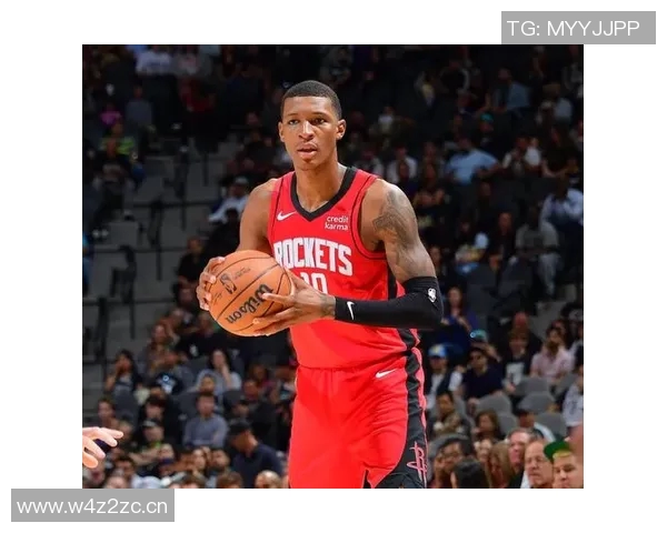 国王队与火箭队第四节激战回顾精彩瞬间与关键时刻分析